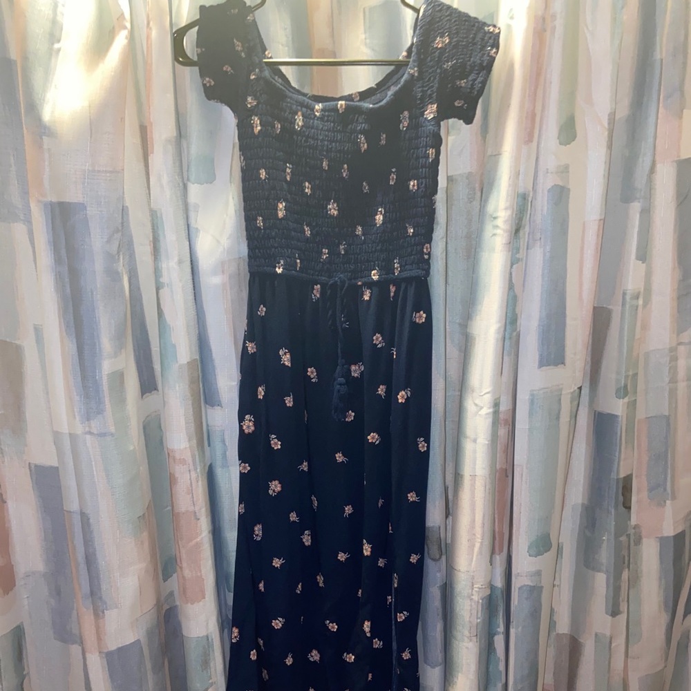 navy dress